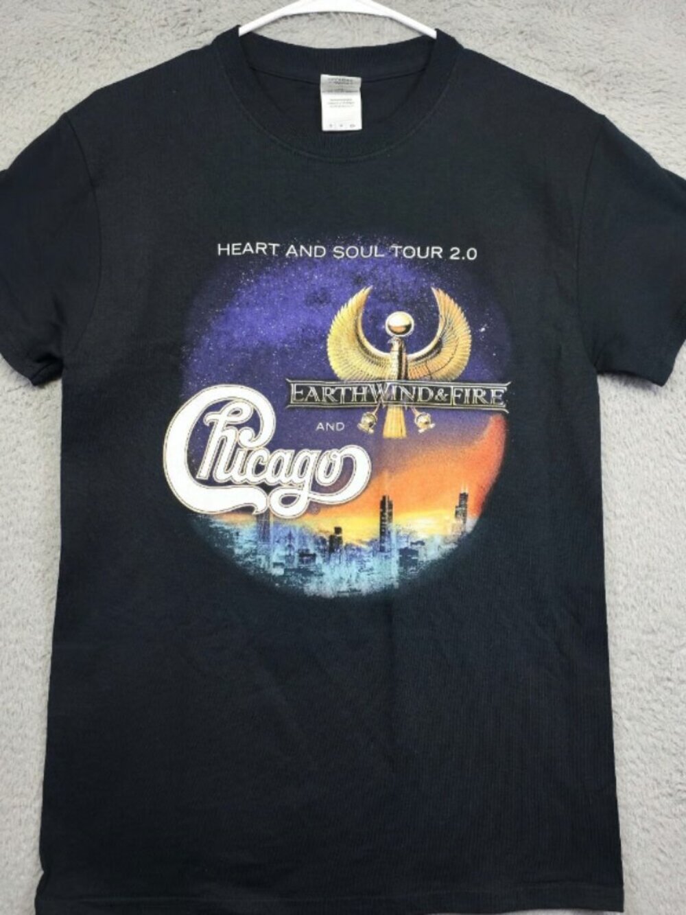 Earth Wind and Fire and Chicago Shirt Mens S Heart and Soul Tour 2 2016 Concert